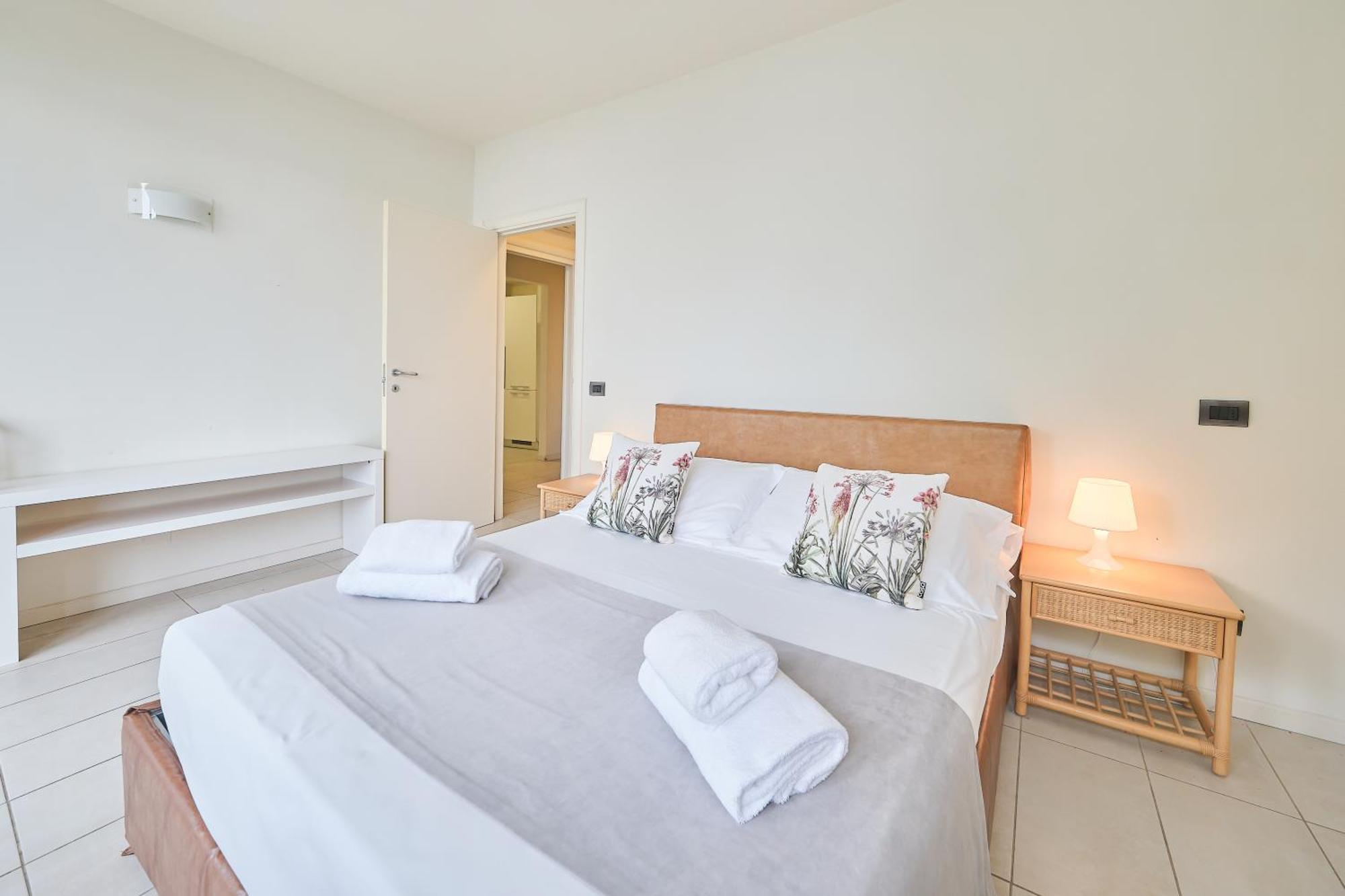 Front Lake Apartment Bardolino Exterior foto