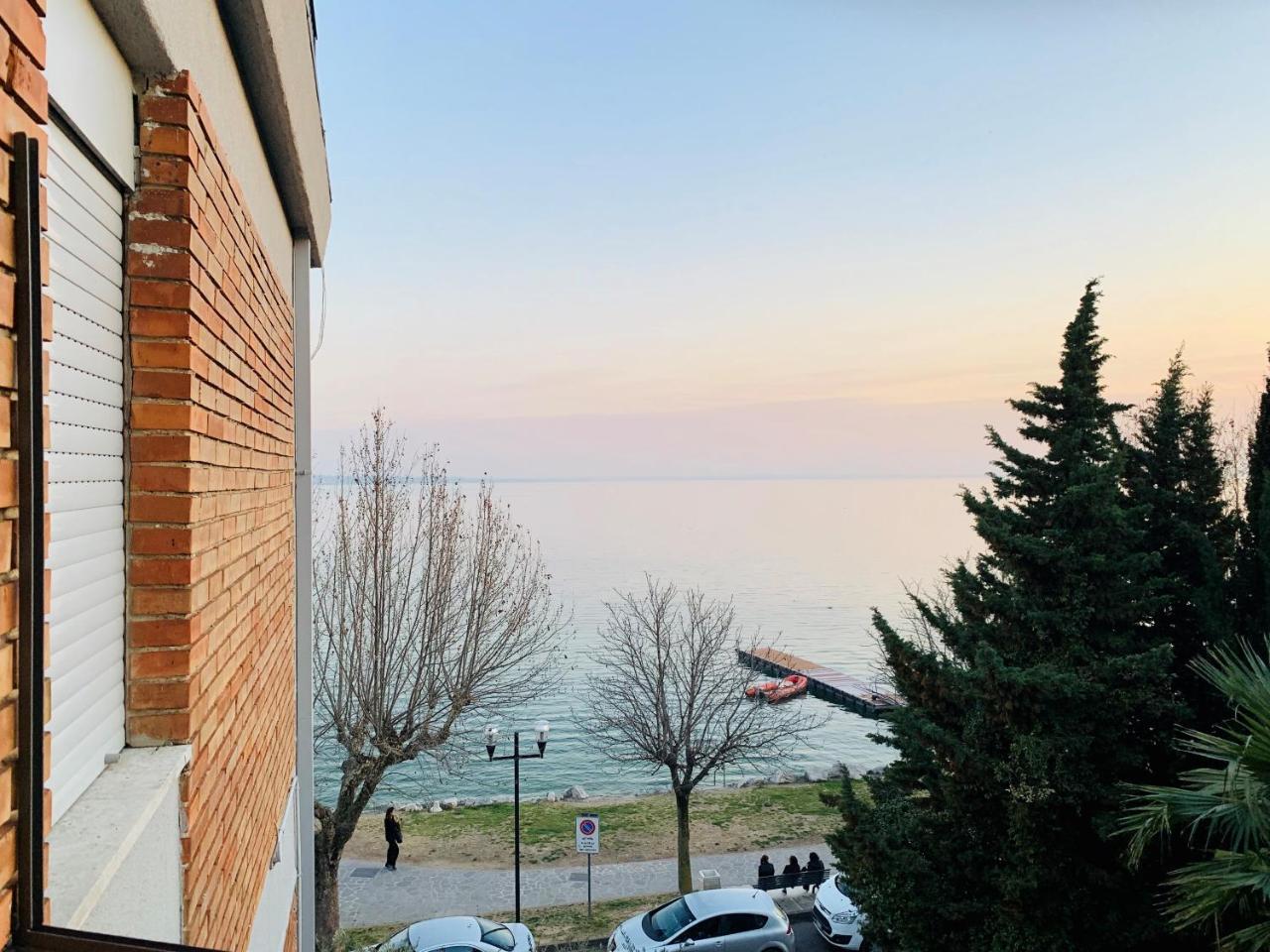 Front Lake Apartment Bardolino Exterior foto